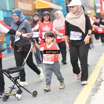 Runner Photo 8105014