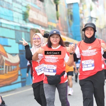 Runner Photo 8105018