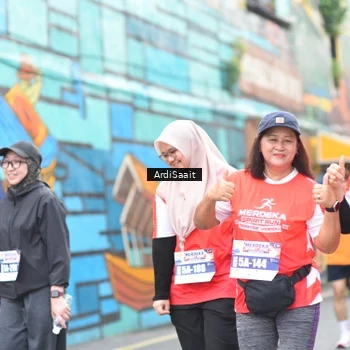 Runner Photo 8105019