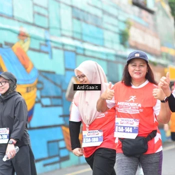 Runner Photo 8105021