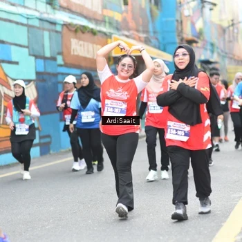 Runner Photo 8105034