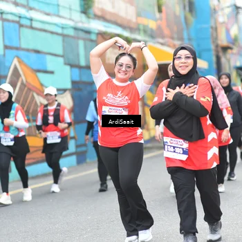 Runner Photo 8105035
