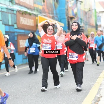 Runner Photo 8105036