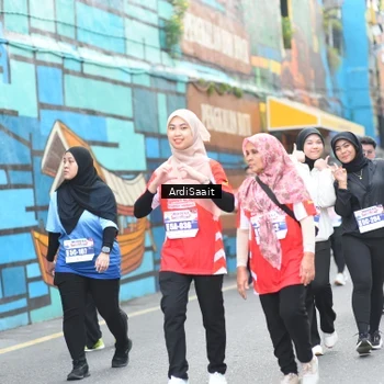 Runner Photo 8105040