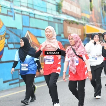 Runner Photo 8105041