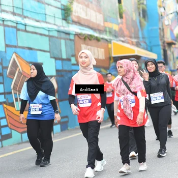 Runner Photo 8105056