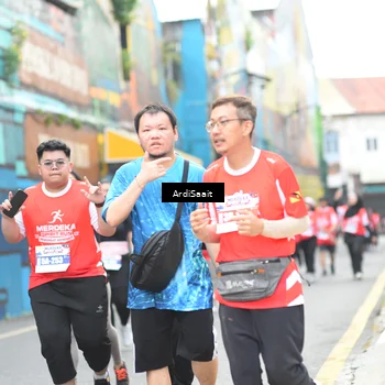 Runner Photo 8105065