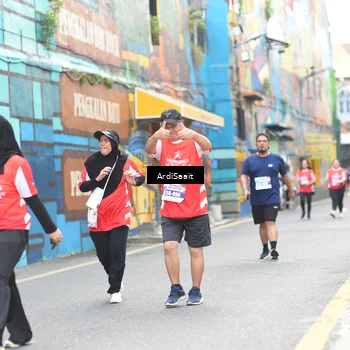 Runner Photo 8105075