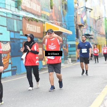 Runner Photo 8105077