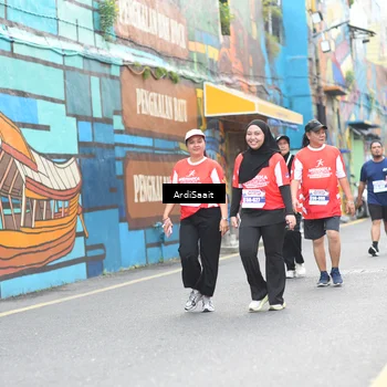 Runner Photo 8105078