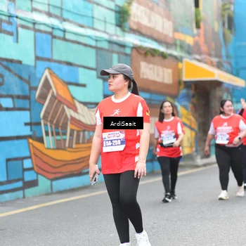 Runner Photo 8105084