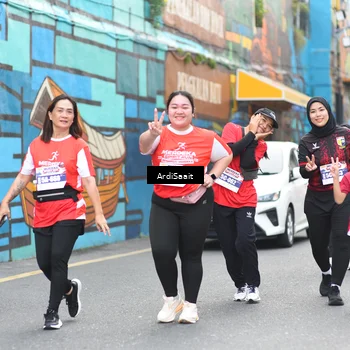 Runner Photo 8105086