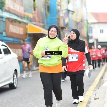 Runner Photo 8105102