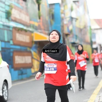 Runner Photo 8105110