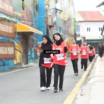 Runner Photo 8105115
