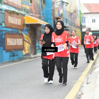 Runner Photo 8105118