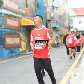 Runner Photo 8105127
