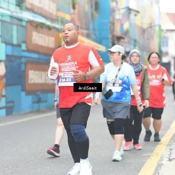 Runner Photo 8105180