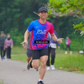 Runner Photo 8107239