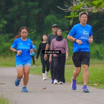 Runner Photo 8107247