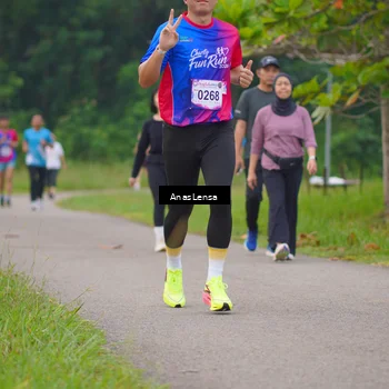 Runner Photo 8107298