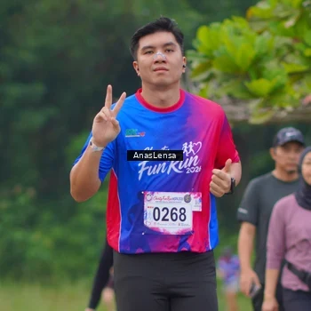 Runner Photo 8107302