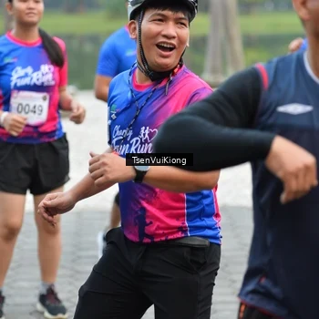 Runner Photo 8107399