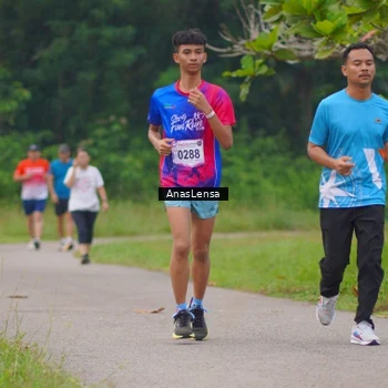 Runner Photo 8107407