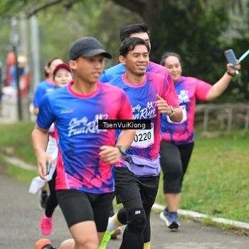 Runner Photo 8107480