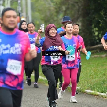 Runner Photo 8107492