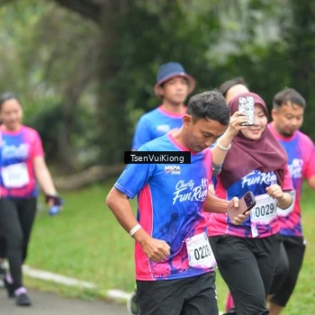 Runner Photo 8107496