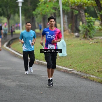 Runner Photo 8107565