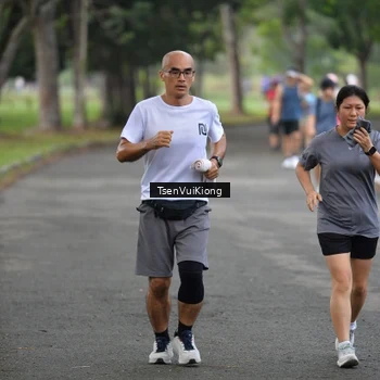 Runner Photo 8107574