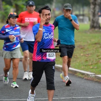 Runner Photo 8107604