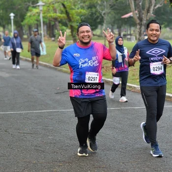 Runner Photo 8107643