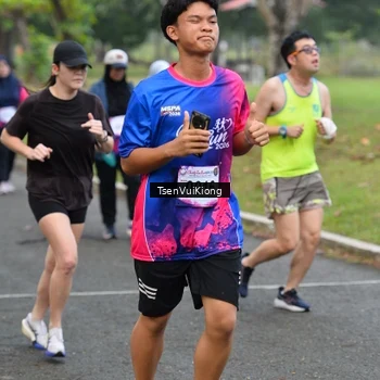 Runner Photo 8107662