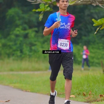 Runner Photo 8107666
