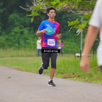 Runner Photo 8107677