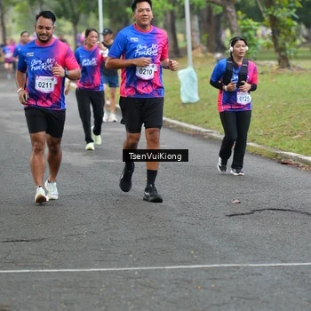 Runner Photo 8107684