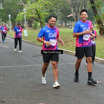 Runner Photo 8107686
