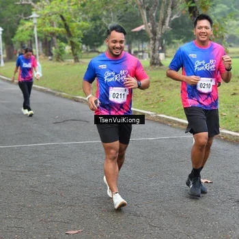 Runner Photo 8107698