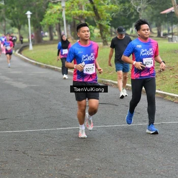 Runner Photo 8107699