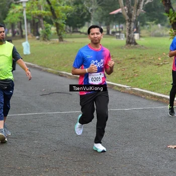 Runner Photo 8107706