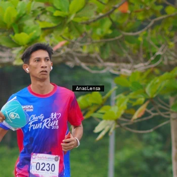Runner Photo 8107711