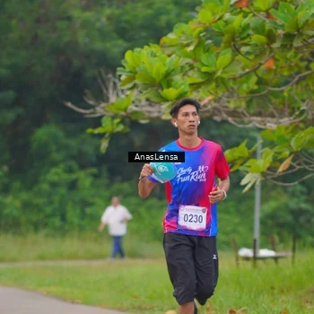 Runner Photo 8107713