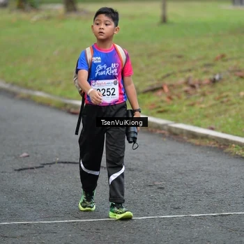 Runner Photo 8107747