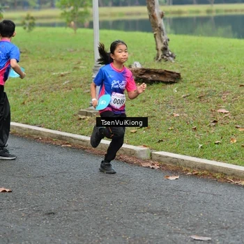 Runner Photo 8107840