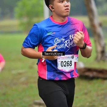 Runner Photo 8107861