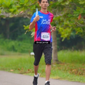 Runner Photo 8107885