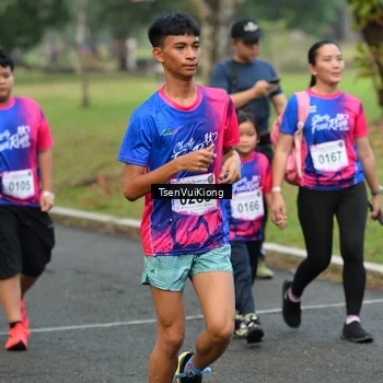 Runner Photo 8107899